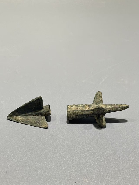 古玩銅器漢代·箭簇?尾翼真品鑒賞圖