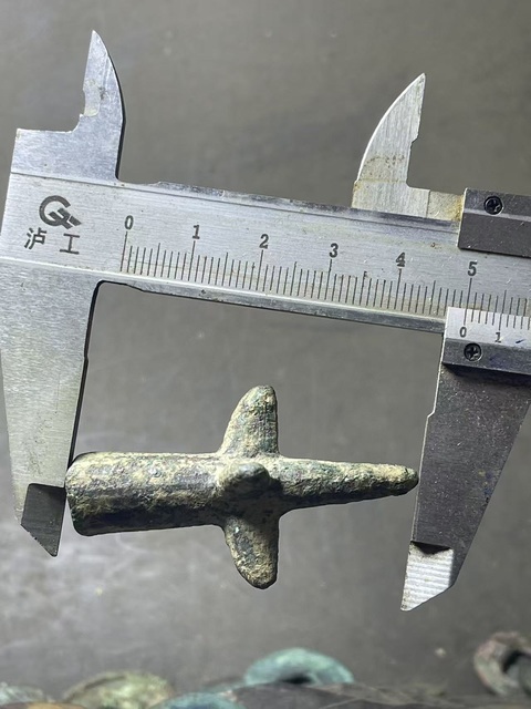 古玩銅器漢代·箭簇?尾翼真品鑒賞圖