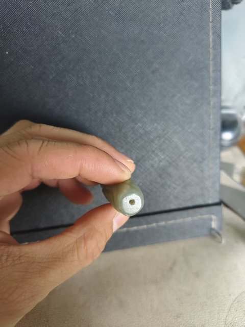 古玩玉器和田玉雕“螭龍紋勒”真品鑒賞圖