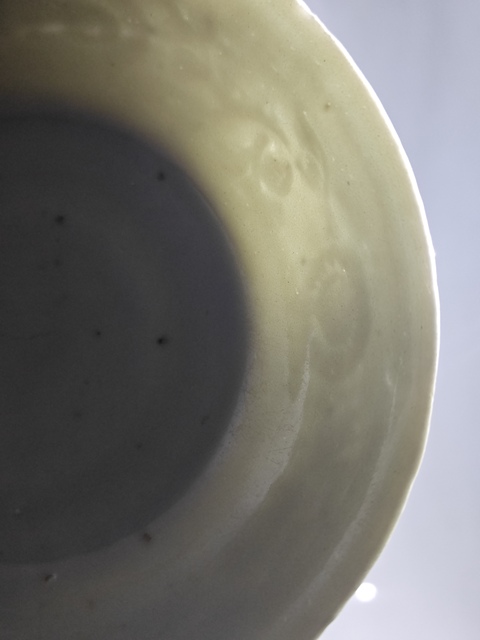 古玩陶瓷元末明初青白釉模印菊紋盤拍賣，當前價格4567元