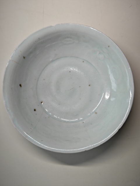 古玩陶瓷元末明初青白釉模印菊紋盤拍賣，當前價格4567元