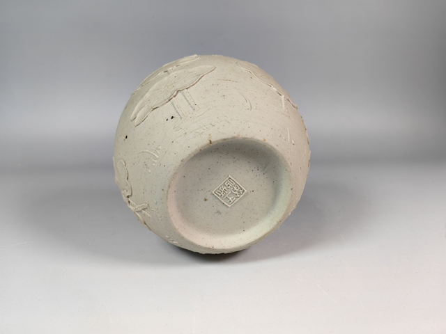 古玩陶瓷晚清民國返瓷浮雕一路聯(lián)科蓋罐真品鑒賞圖