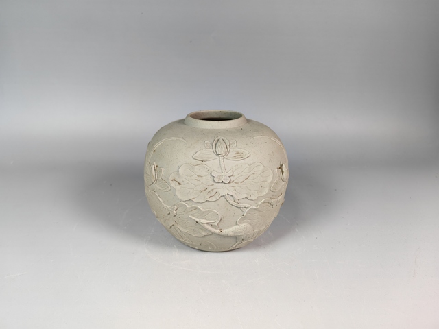 古玩陶瓷晚清民國返瓷浮雕一路聯(lián)科蓋罐真品鑒賞圖