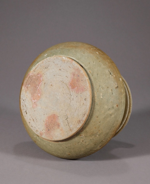 古玩陶瓷越窯青瓷渣斗拍賣，當前價格9988元