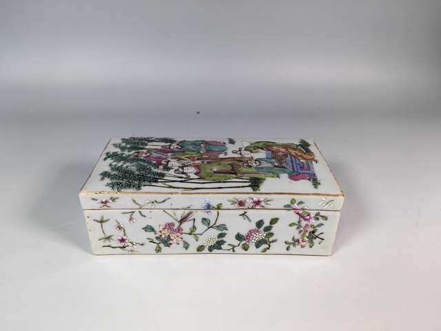 古玩陶瓷清中晚粉彩竹林七賢人物花卉紋文房蓋盒真品鑒賞圖