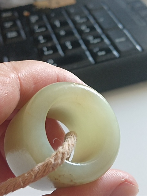 古玩玉器和田玉雕“素紋扳指”真品鑒賞圖