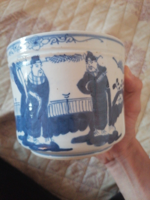 古玩陶瓷三星高照圖圈足筒式香爐真品鑒賞圖