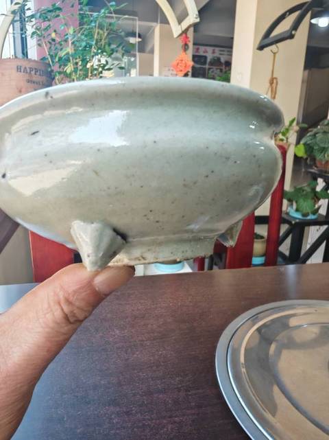 古玩陶瓷青釉爐真品鑒賞圖