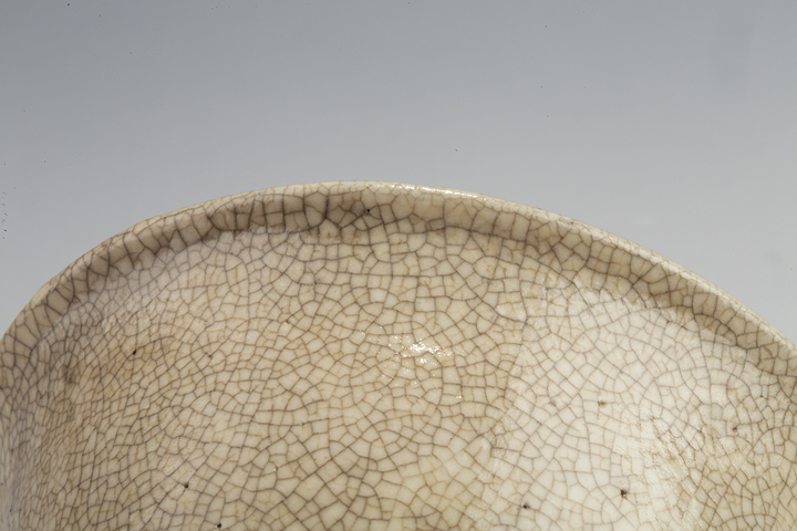 古玩陶瓷明末清初·哥釉杯拍賣，當前價格3000元