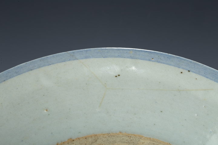 古玩陶瓷清中·青花山水人物紋盤一對真品鑒賞圖