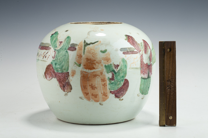 古玩陶瓷清晚·粉彩五子奪魁紋西瓜罐真品鑒賞圖