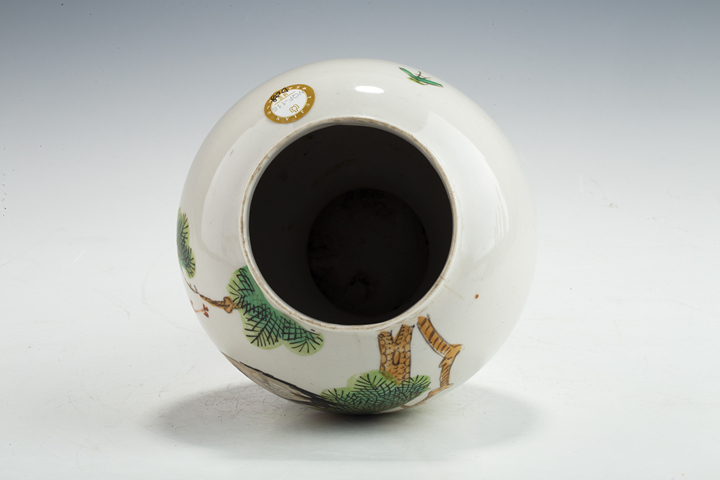 古玩陶瓷民國·粉彩松鶴延年紋罐真品鑒賞圖