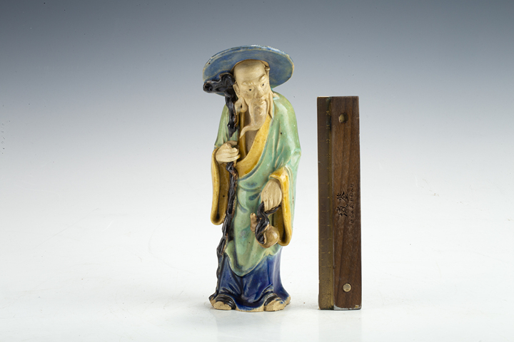 古玩陶瓷民國·石灣窯人物擺件真品鑒賞圖