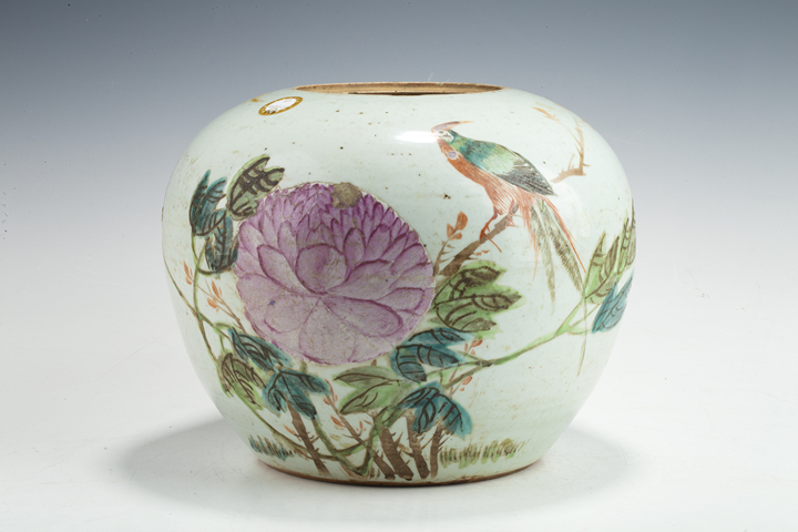 古玩陶瓷民國·淺絳彩花鳥紋西瓜罐真品鑒賞圖