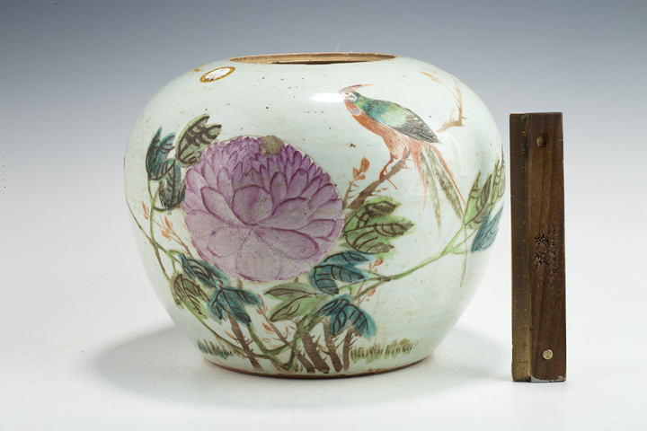 古玩陶瓷民國·淺絳彩花鳥紋西瓜罐真品鑒賞圖