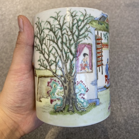 古玩陶瓷粉彩人物故事紋筆筒真品鑒賞圖