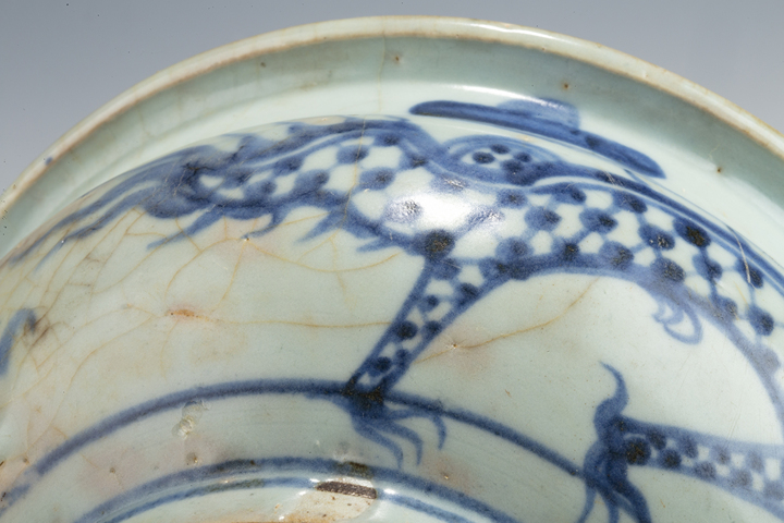 古玩陶瓷清中·青花雙龍戲珠紋香爐真品鑒賞圖