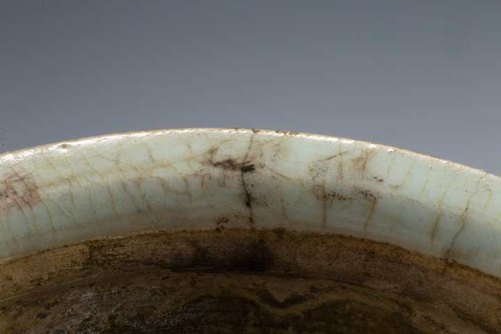 古玩陶瓷清中·青花雙龍戲珠紋香爐真品鑒賞圖