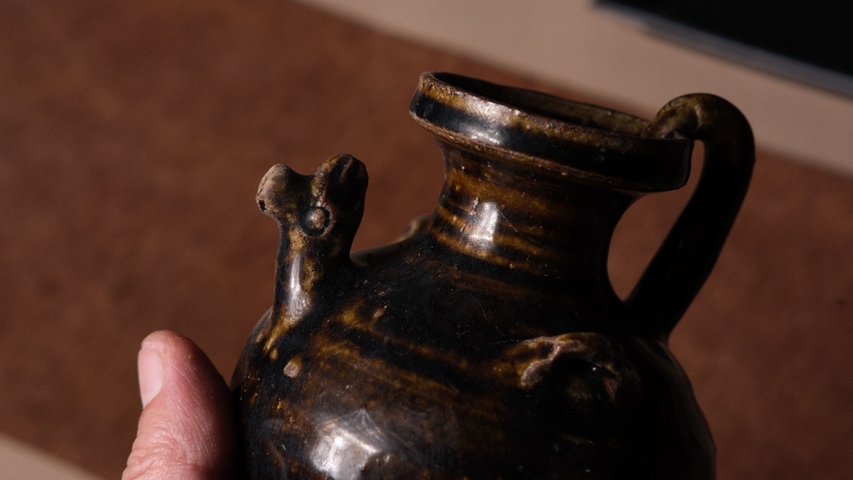 古玩陶瓷雞首壺真品鑒賞圖