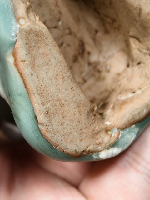 古玩陶瓷龍泉窯青釉水滴真品鑒賞圖