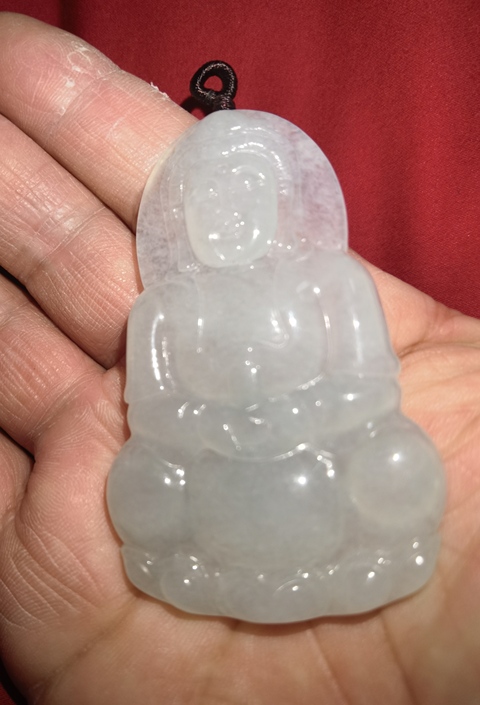 古玩玉器天然翡翠“觀音”掛件真品鑒賞圖