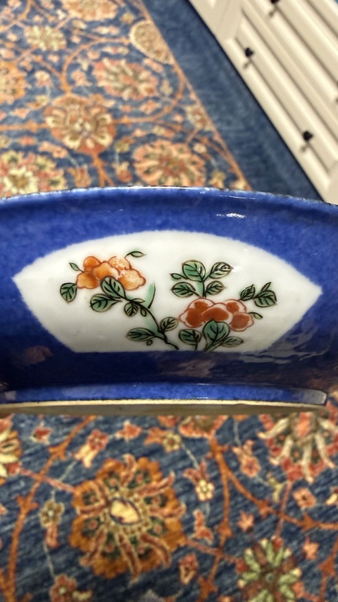 古玩陶瓷五彩灑蘭花鳥盤真品鑒賞圖