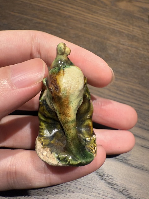 古玩陶瓷疑似不開門或者有修唐三彩瓷塑真品鑒賞圖