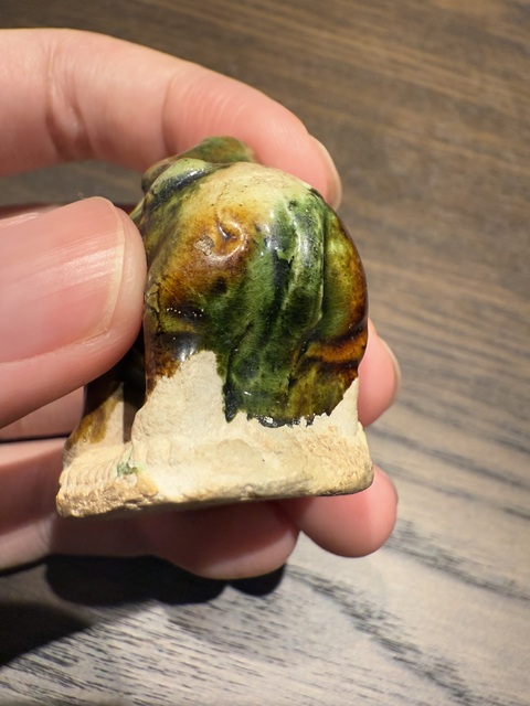 古玩陶瓷疑似不開門或者有修唐三彩瓷塑真品鑒賞圖