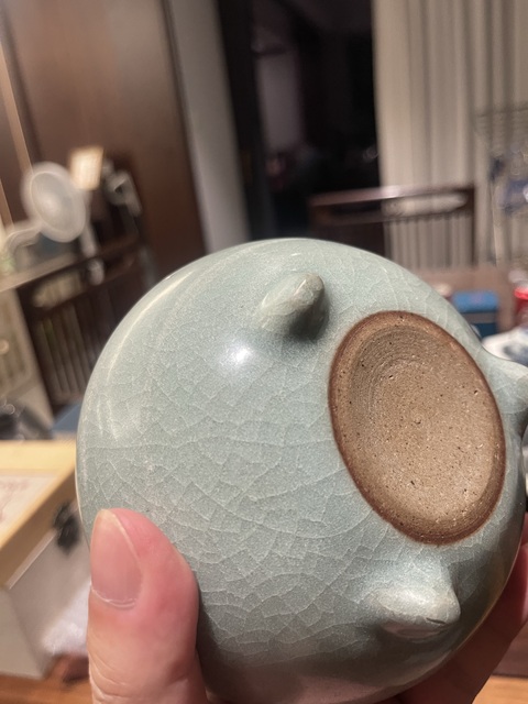 古玩陶瓷郎窖綠釉三足香爐真品鑒賞圖