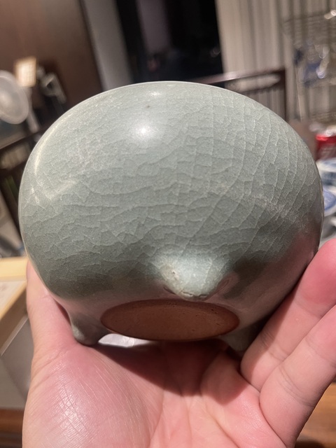 古玩陶瓷郎窖綠釉三足香爐真品鑒賞圖