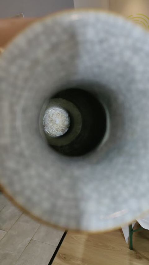 古玩陶瓷哥釉瓶真品鑒賞圖