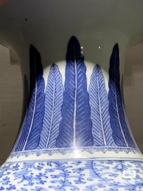 古玩陶瓷青花纏枝喜字紋瓶真品鑒賞圖