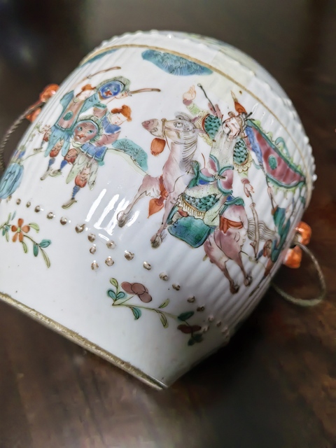 古玩陶瓷粉彩空城計四系粥罐真品鑒賞圖