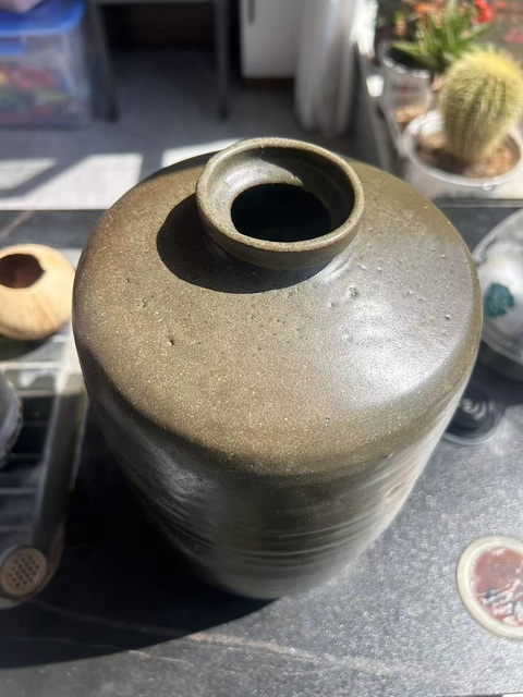 古玩陶瓷北宋耀州窯茶葉末釉折肩盤口梅瓶（大號）拍賣，當(dāng)前價(jià)格3528元