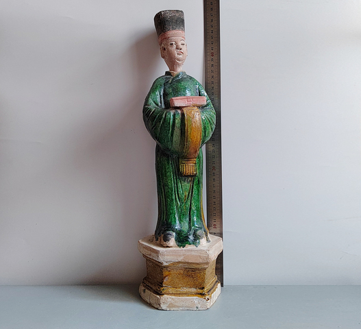 古玩陶瓷巨大的明代三彩人物站立俑47.2厘米拍賣，當前價格266元