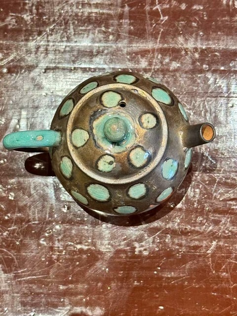 古玩陶瓷日本昭和志野燒雙色釉茶壺，無底圖真品鑒賞圖