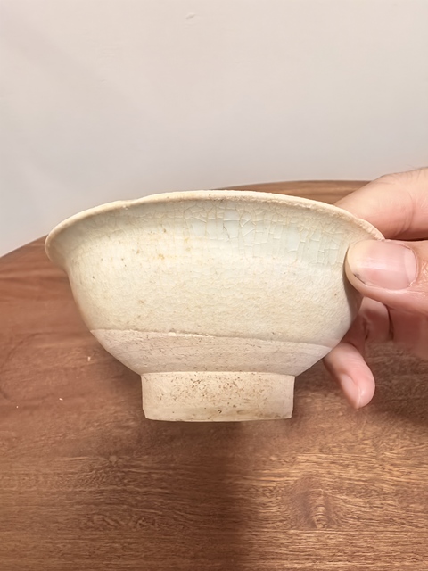 古玩陶瓷青白釉花口碗真品鑒賞圖