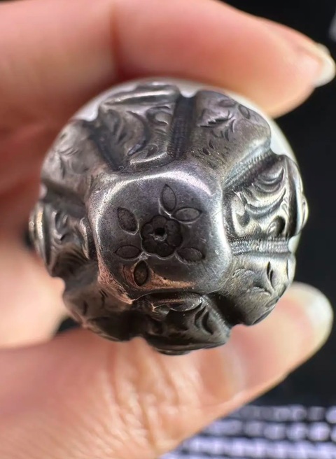 古玩陶瓷粉彩無雙譜人物鼻煙壺真品鑒賞圖