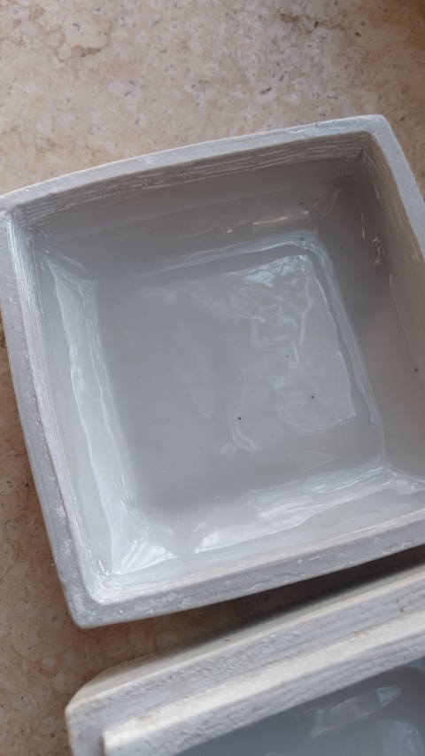 古玩陶瓷白釉四方蓋盒真品鑒賞圖