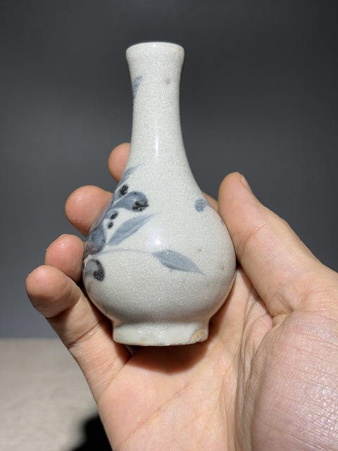 古玩陶瓷【館藏級精品】明末:青花花卉紋膽瓶【把玩神器】【瓶中皇后】拍賣，當(dāng)前價格0元