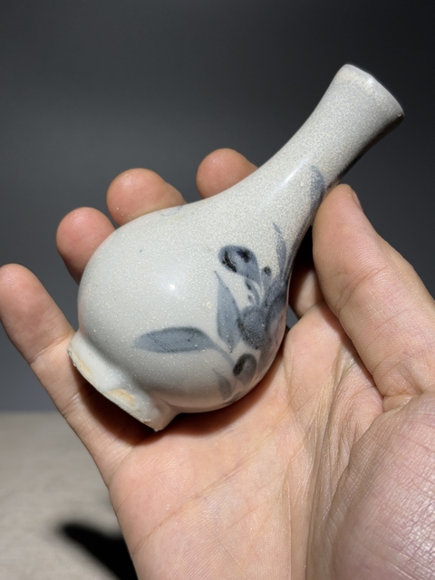 古玩陶瓷【館藏級精品】明末:青花花卉紋膽瓶【把玩神器】【瓶中皇后】拍賣，當(dāng)前價格0元