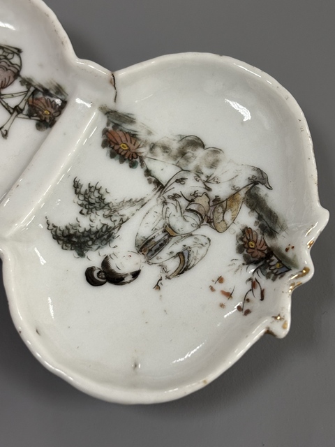 古玩陶瓷民國 粉彩桃花仕女桃形洗真品鑒賞圖