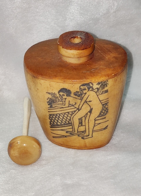 古玩字畫***春宮圖鼻煙壺拍賣，當前價格1168元