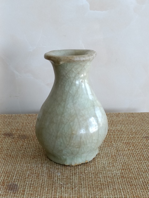 古玩陶瓷龍泉青瓷玉壺春瓶真品鑒賞圖