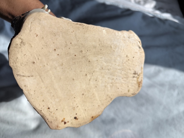 古玩陶瓷觀音塑像真品鑒賞圖