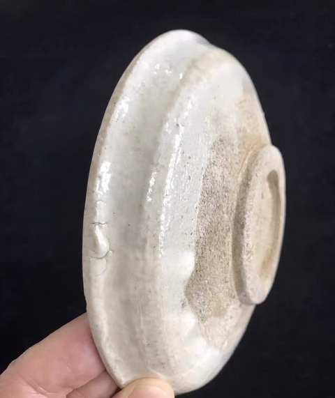 古玩陶瓷 白釉盤真品鑒賞圖