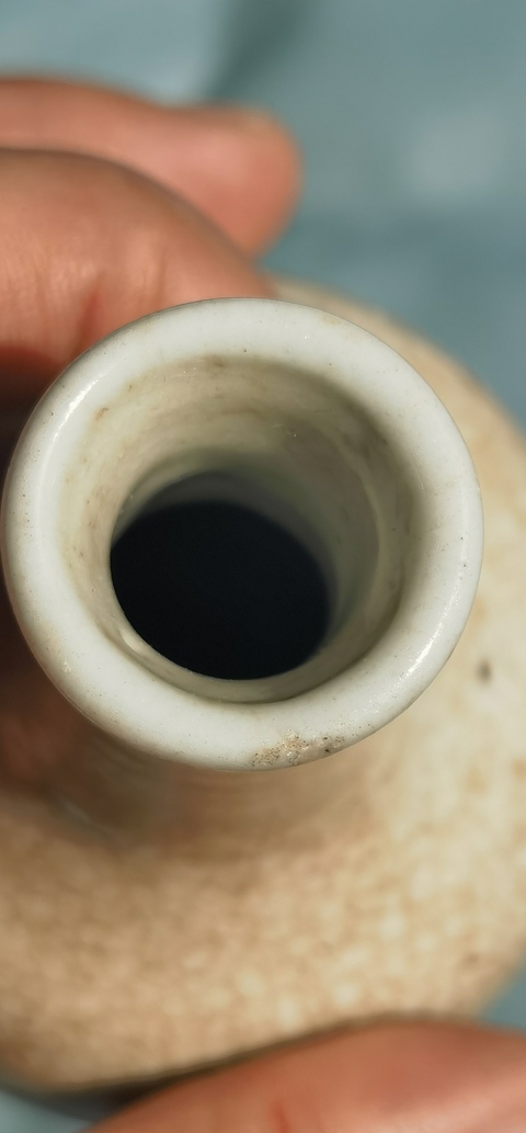 古玩陶瓷哥釉天球瓶真品鑒賞圖