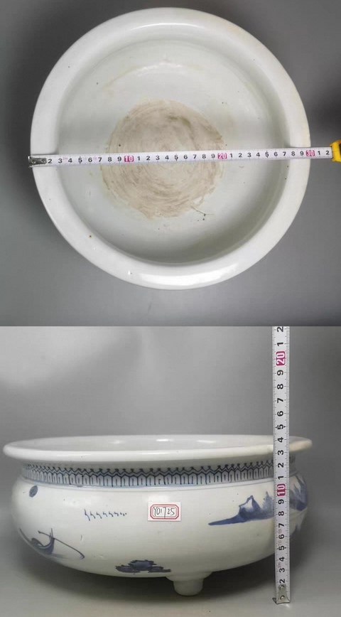 古玩陶瓷德化窯青花三足山水紋香爐真品鑒賞圖