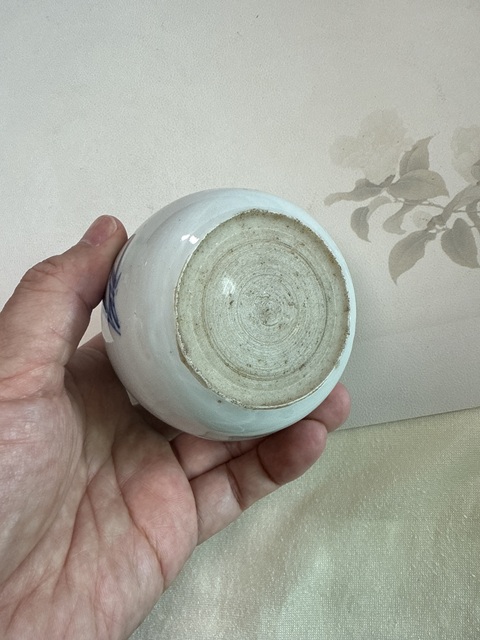 古玩陶瓷日本明治青花花鳥紋罐真品鑒賞圖