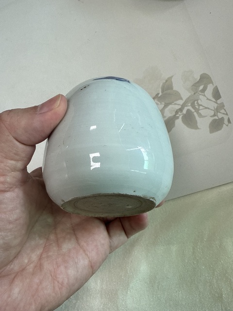 古玩陶瓷日本明治青花花鳥紋罐真品鑒賞圖